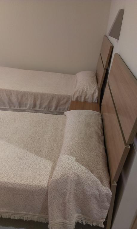 Hostal Bisbal Only Adults No Ac Valencia Kamer foto
